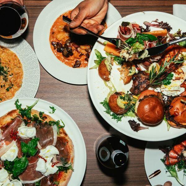 RossoCielo Restaurant & Bar Restaurant Laval, QC