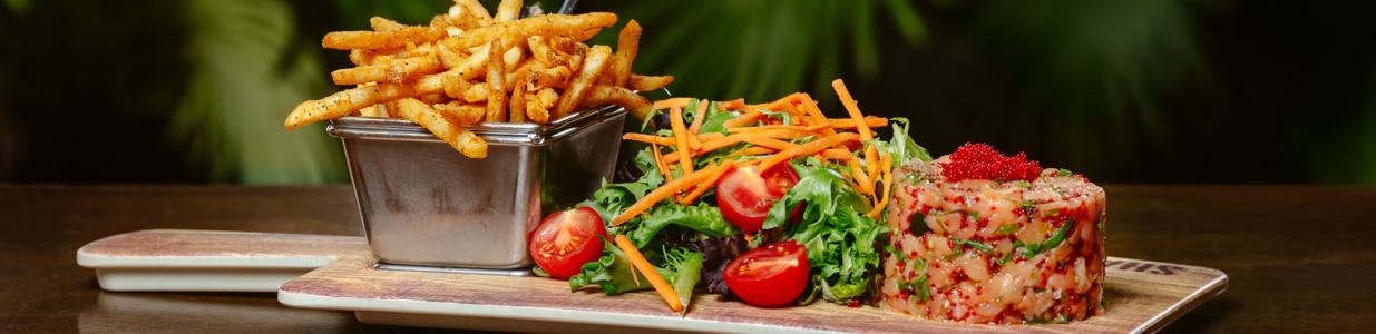 SHAKER Cuisine & Mixologie Cover Image