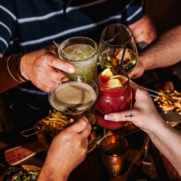 SHAKER Cuisine & Mixologie  Restaurant Burgers