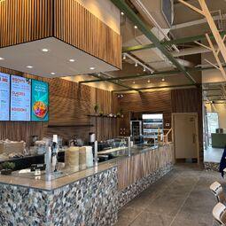 SKYBIRD Fresh Asian Grill RestoMontreal.ca