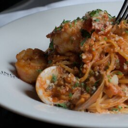 Sterlings Steakhouse & Bar  Restaurant Steakhouse