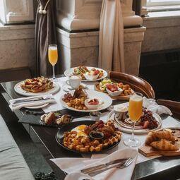 Brasserie 701 Restaurant