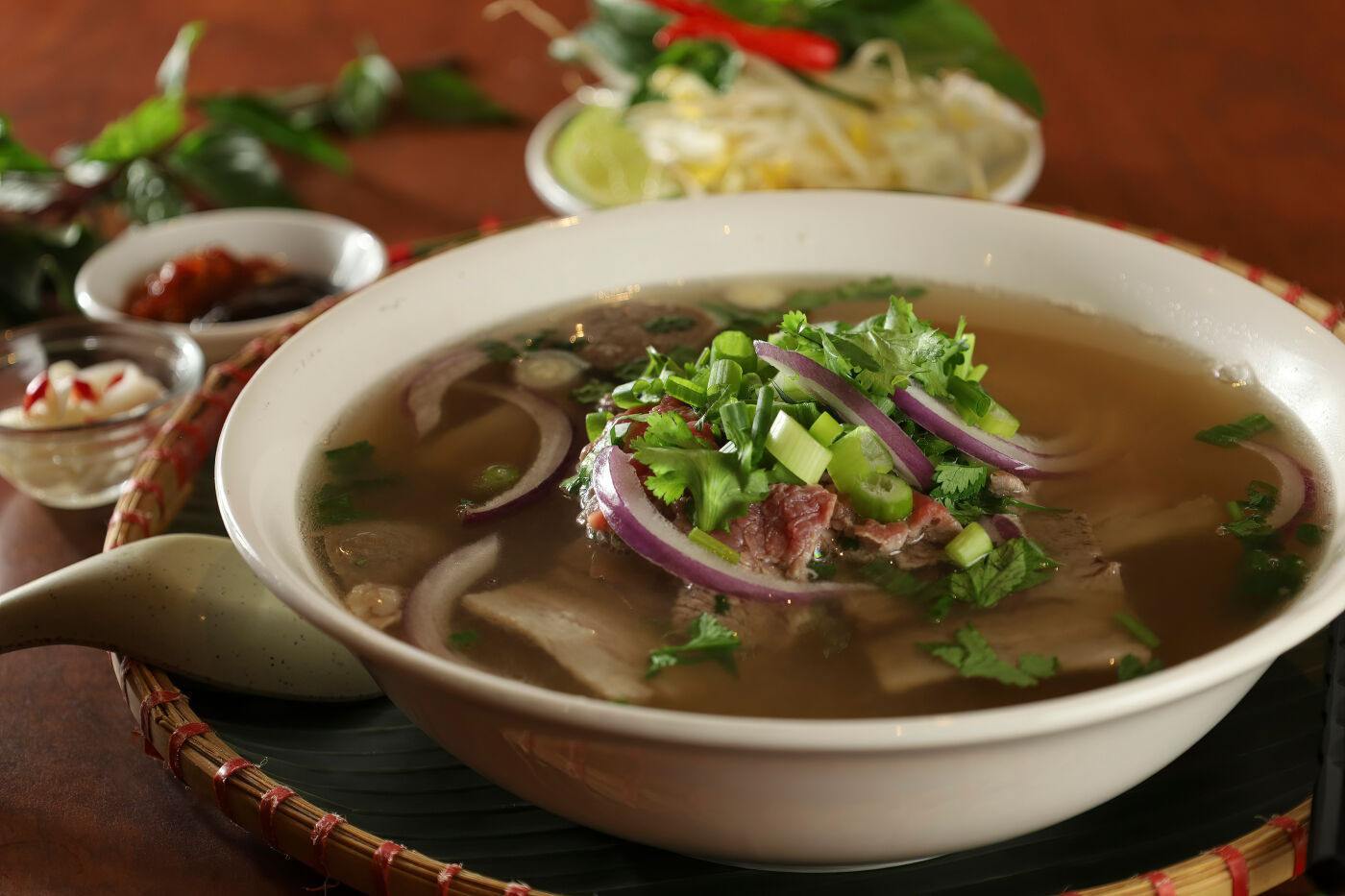 T'ami Restaurant - Restaurant Cuisine Vietnamienne Petite-Italie, Montréal