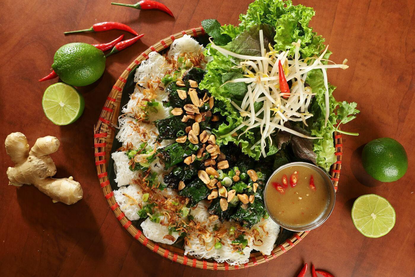 T'ami Restaurant - Restaurant Cuisine Vietnamienne Petite-Italie, Montréal