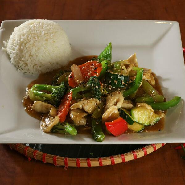 T'ami Restaurant - Restaurant Cuisine Vietnamienne Petite-Italie, Montréal