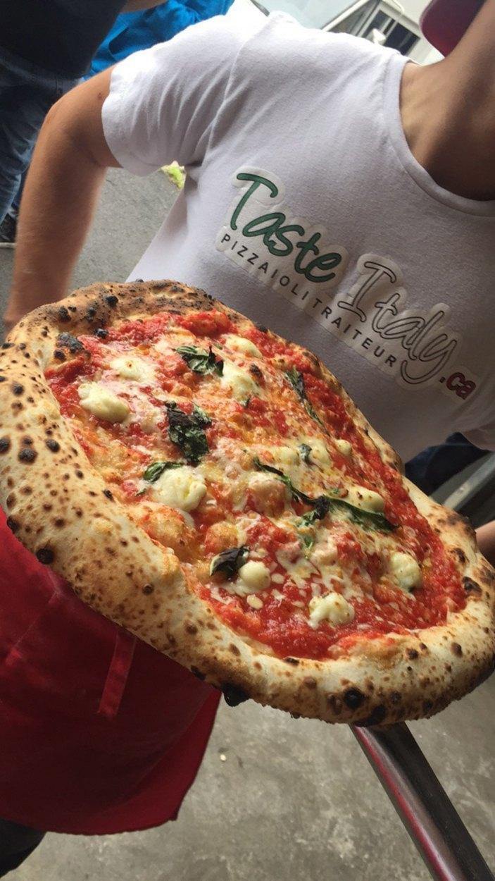 Taste Italy - Pizzaioli Traiteur Catering - Restaurant Cuisine Pizza Montréal-Est, Montréal