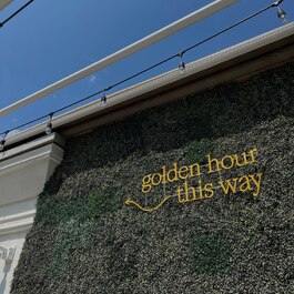 Terrasse Place d'Armes RestoMontreal.ca