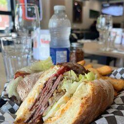 Trattoria Trozzo Restaurant Bar RestoMontreal.ca