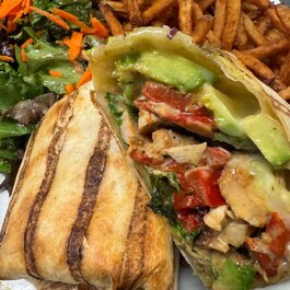 Cali Wrap - Typhoon Lounge RestoMontreal.ca