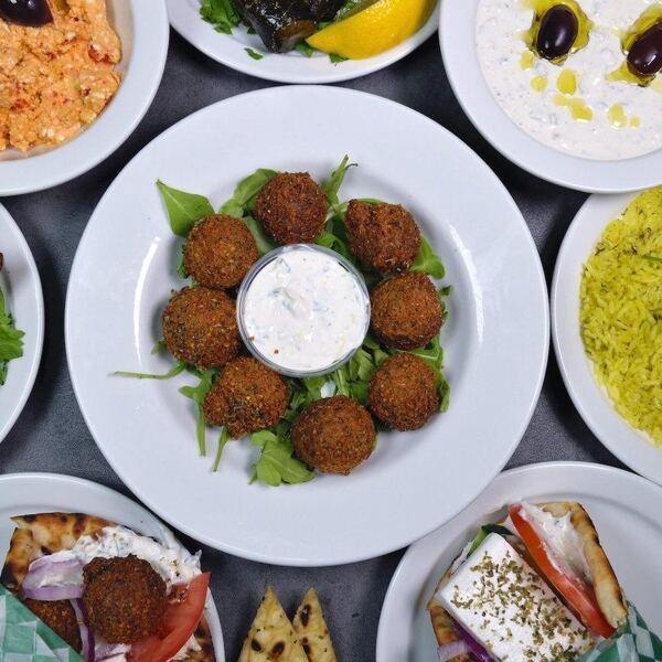 VEGANARIE (RESTO VEGANARIE), Pierrefonds-Roxboro, West Island - Vegan Options Cuisine Restaurant