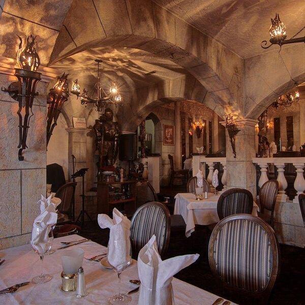 Villa D'Este - St-Jérôme Restaurant Saint-Jérôme, QC