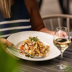 ZIBO! Restaurant-Bar Californian Restaurant