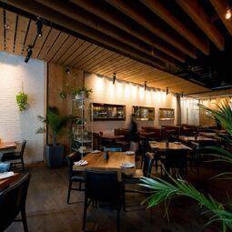 ZIBO! Restaurant-Bar Californian Restaurant